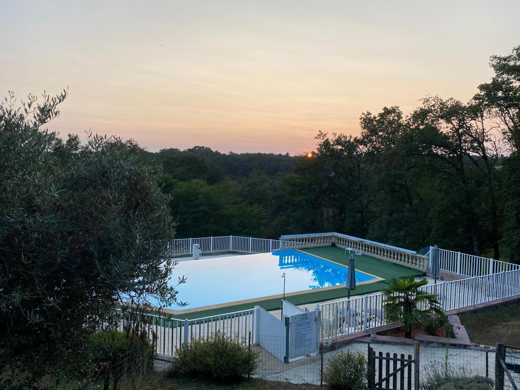 Villa Emeraude Cublac Buitenkant foto